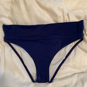 Victoria’s Secret bikini bottom size XL